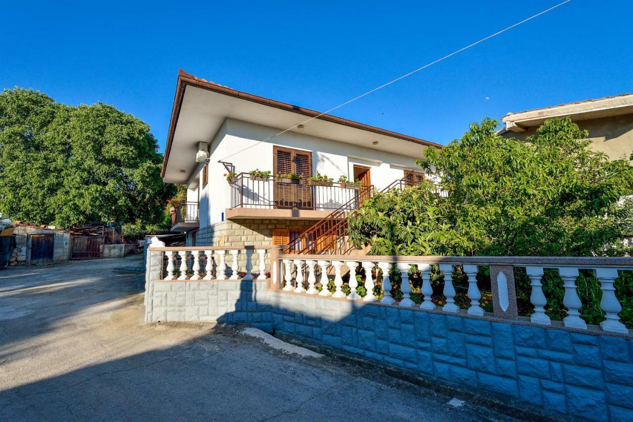 Apartman Jadranka Бибинє Екстер'єр фото
